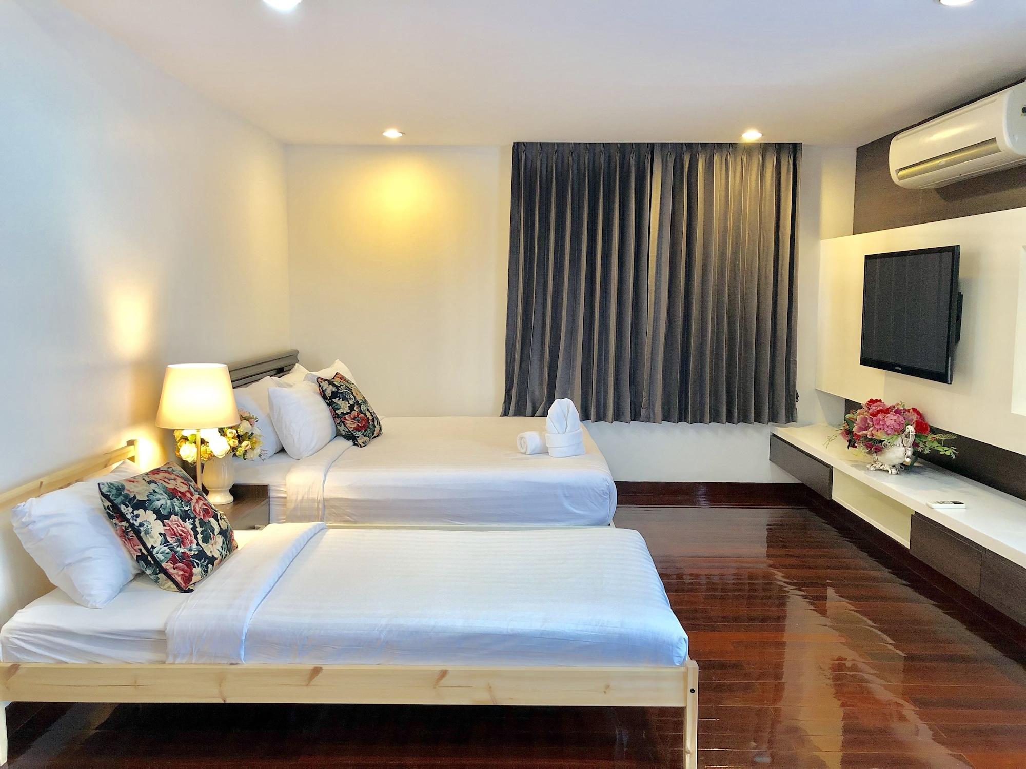 14 Place Sukhumvit Suites Bangkok Exterior photo